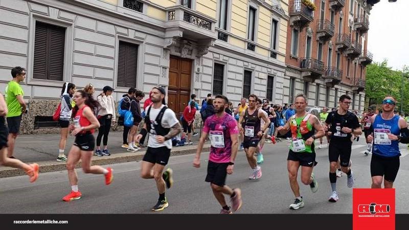 Raccorderie Metalliche на Марафоне UniCredit Relay 2026